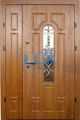 парадная металлическая дверь