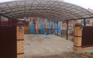 арочный навес для автомобилей
