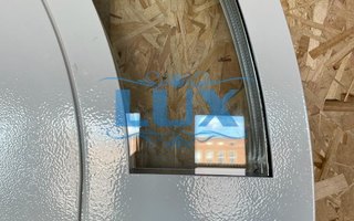 арочная дверь со стеклом