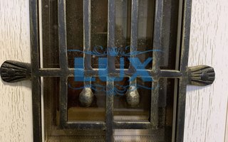 ковка поверх стекла на стальной двери