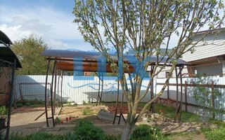 дачный навес с арочной крышей из поликарбоната