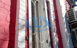 металлическая сварная решетка на окно